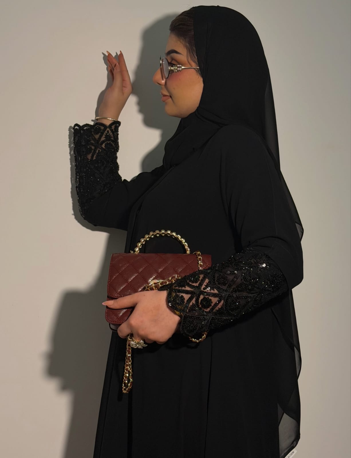 عباية كلوش دانتيل فاخر