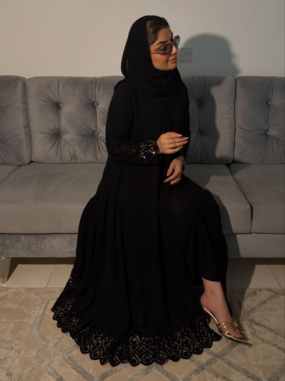 عباية كلوش دانتيل فاخر